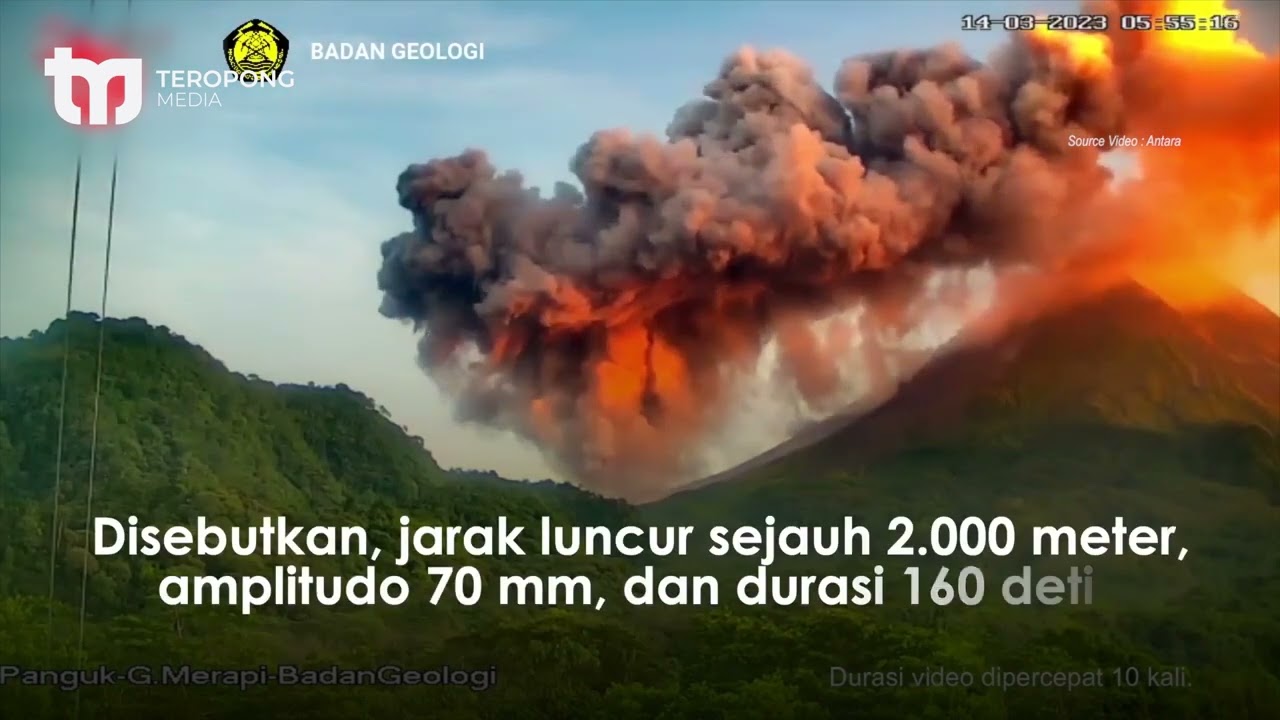 Selasa Pagi Awan Panas Guguran Gunung Merapi Menuju Kali Krasak