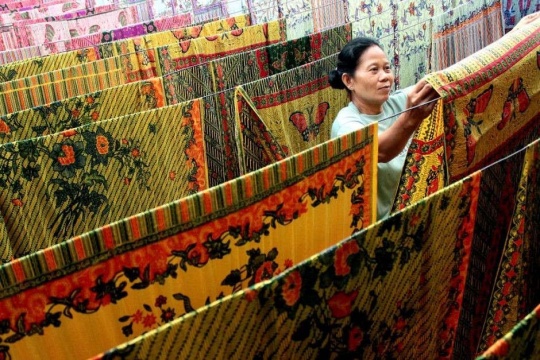 merawat kain batik