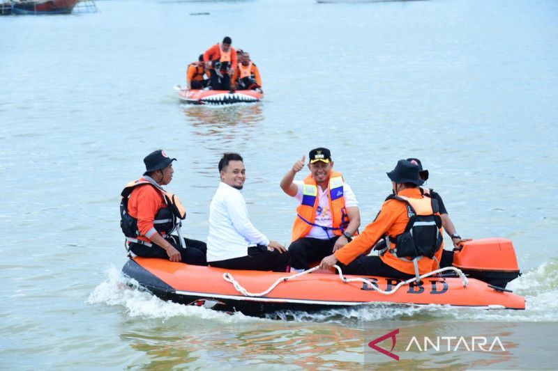 lomba pungut sampah