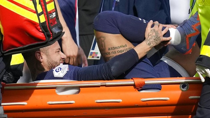 neymar cedera