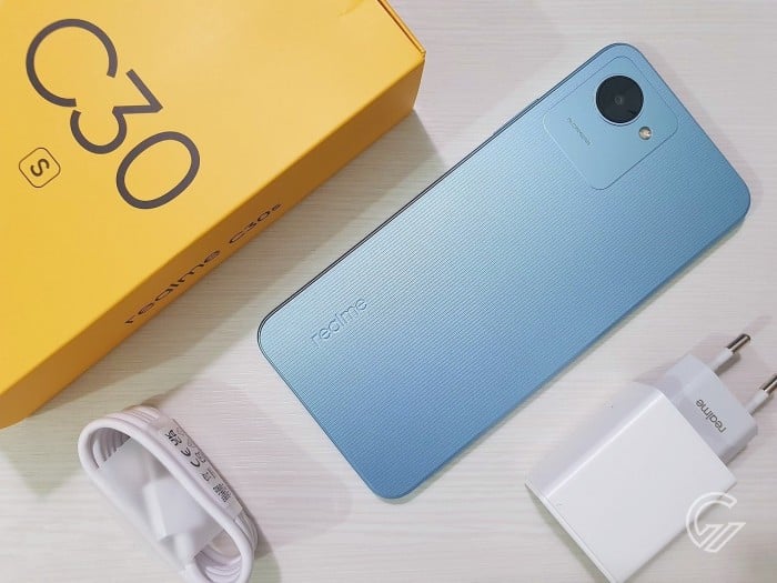 realme C30S
