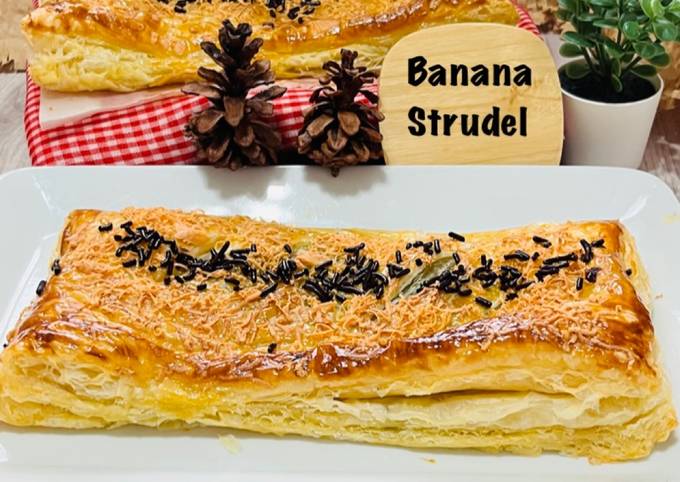 banana strudel 