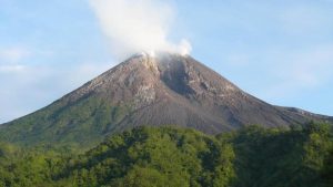 penunggu Gunung Merapi