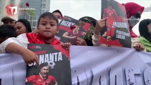 Masyarakat Ramai Sambut Timnas Indonesia U-22 Di Bundaran HI