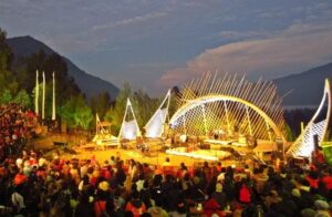 Paket-Jazz-Gunung-Bromo-2017