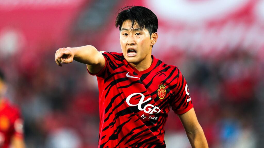 PSG Datangkan Lee Kang In