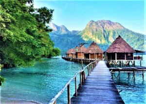 Maluku-Pantai-Ora Indonesia traveler
