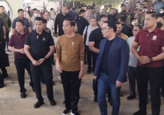 Presiden Jokowi kunjungi Pasar Kreatif Jawa Barat bersama Gubernur Ridwan Kamil, Selasa 11-7-2023