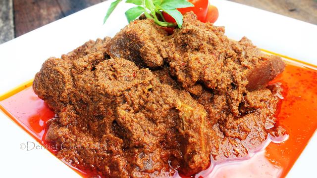 menyimpan rendang