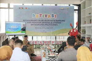 Microlibrary Alun-alun Bandung