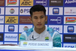 Bek Persib I Putu Gede Bali United