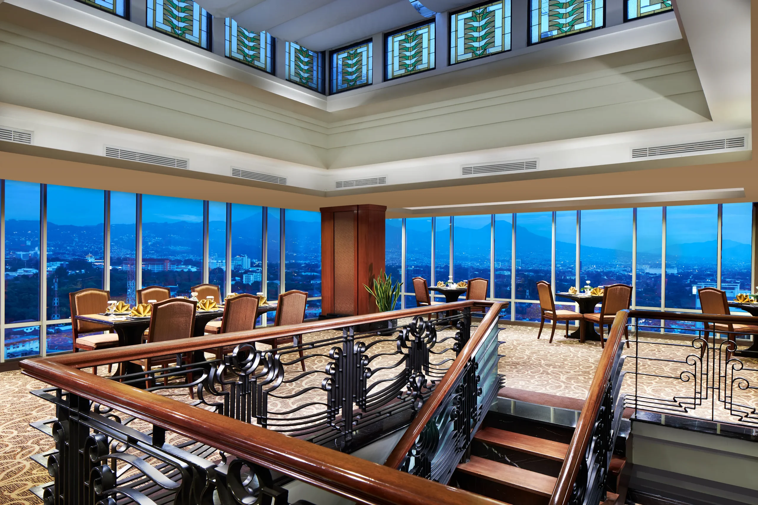 Panoramic Dinning eL Hotel Bandung, Tawarkan Spot Instagramable