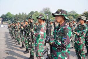 TNI-Polri-Aktif-Terlibat-Kampanye-Pilpres-aturan-tertuang-dalam-UU-Pemilu