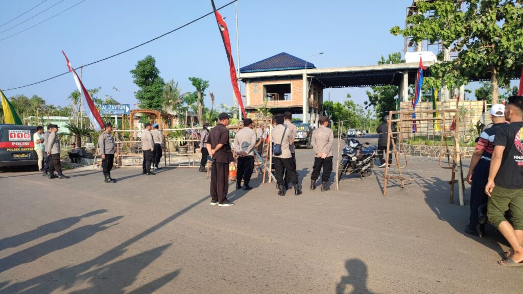 Polisi geledah Ponpes Al Zaytun