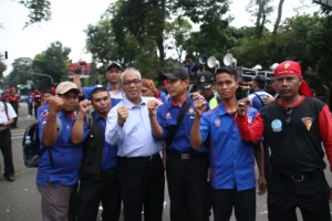 aduan penolakan Patung Soekarno (Istimewa)