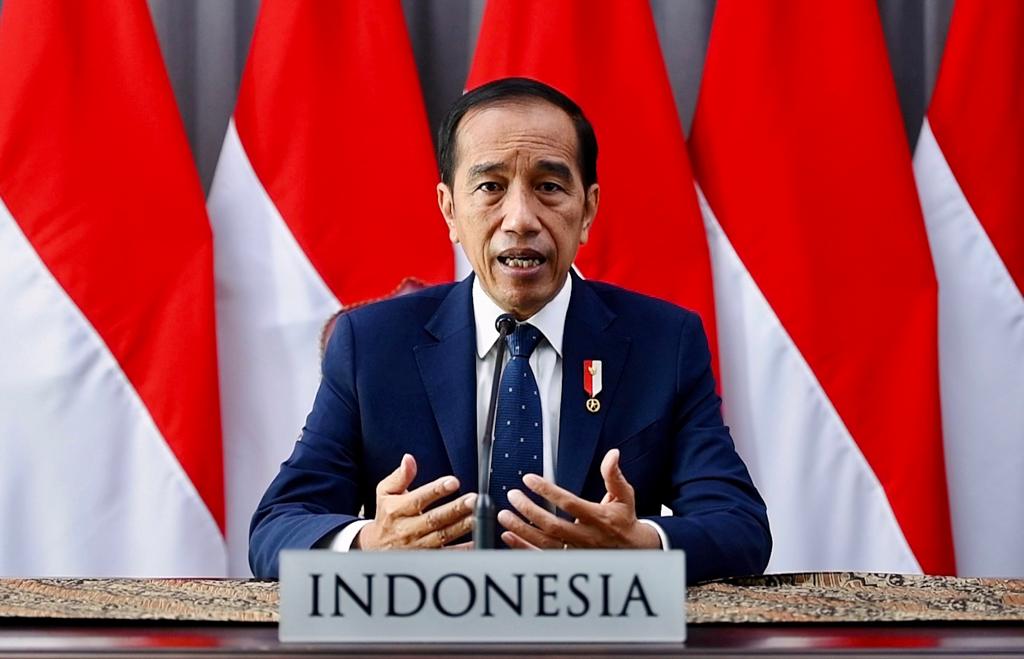 koalisi PAN dan Golkar bukan urusan presiden Jokowi.