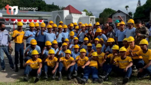 Kementerian Sosial Membina Pemuda Papua Menjadi Tenaga Profesional