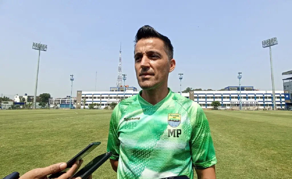 Miro Petric Putuskan Pergi Meninggalkan Bandung