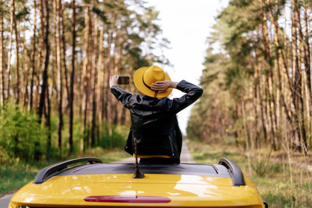 rekomendasi mobil sunroof