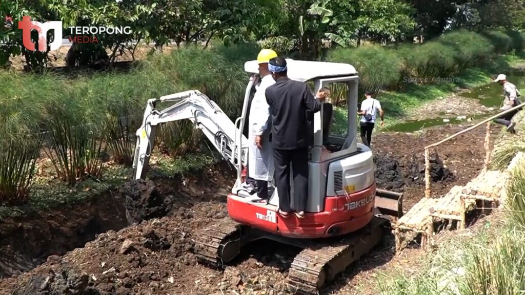 Pemkot Bandung Siap Hadapi Banjir dengan Program Mapag Hujan