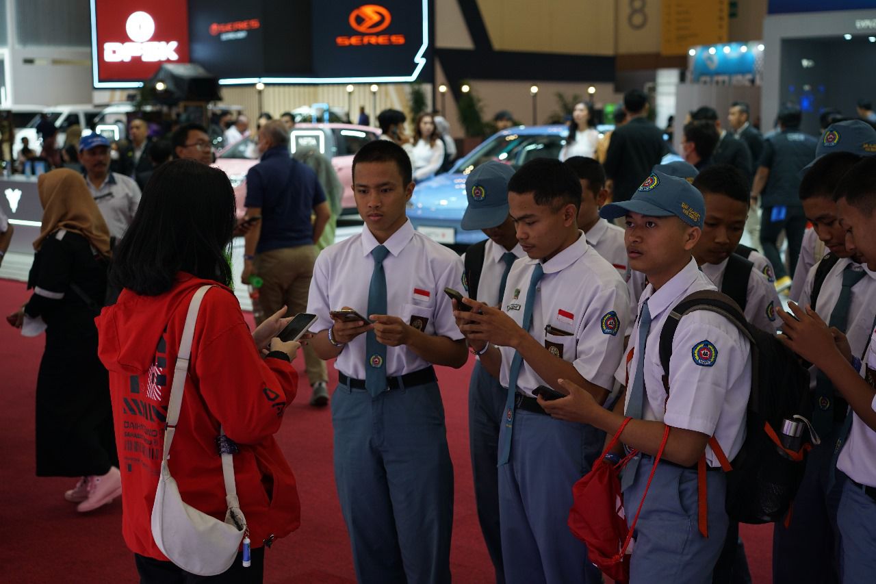 GIIAS Bandung 2023 Meriah Merk Otomotif Dan Program Menarik Bagi ...