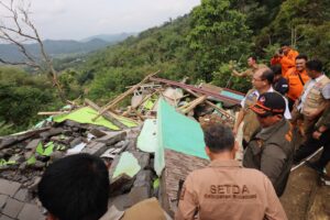 Terdampak Longsor di Kabupaten Sukabumi