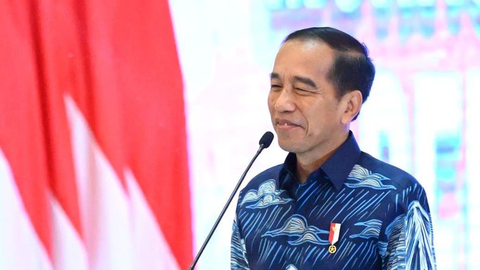 Jokowi Tunjuk Tito Karnavian Sebagai Plt Menkopolhukam