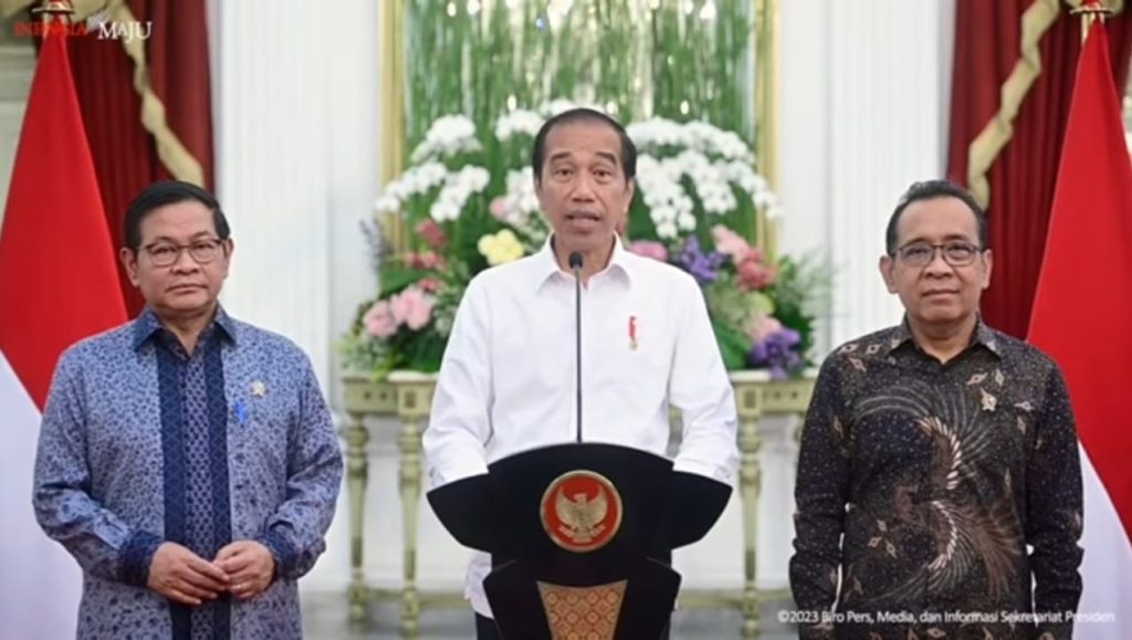 Jokowi Presiden dan Menteri Boleh Kampanye gaji PNS 2024