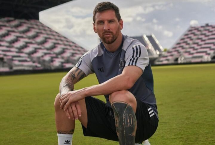 Lionel Messi Dinobatkan Sebagai Pesepak Bola Pria Terbaik FIFA
