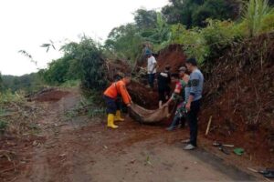 Longsor Melanda Sejumlah Kecamatan di Kabupaten Sukabumi