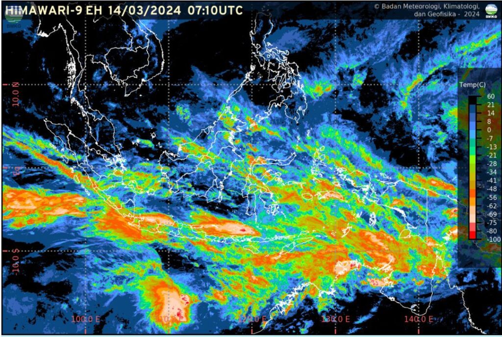 Bibit Siklon Tropis Perpanjang Potensi Cuaca Ekstrem
