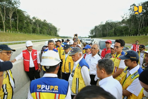 Jalan Tol Palembang-Betung