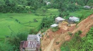 BNPB Ribuan Jiwa Mengungsi Akibat Longsor Mamasa