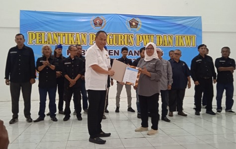 Pelantikan Pegurus PWI Kabupaten Bandung periode 2023/2026