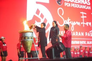 megawati rakernas pdip (1)