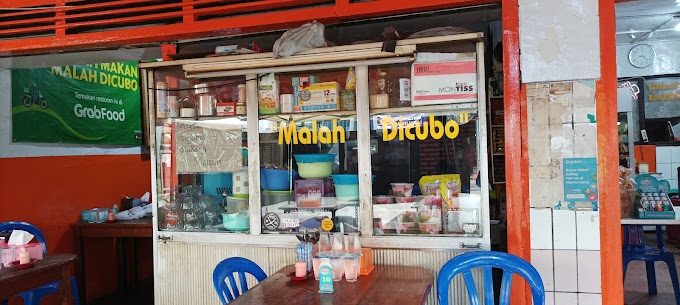 tempat makan dekat Stasiun Bandung