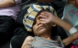 Anak-anak Terserang Penyakit Kulit di Pengungsian Gaza