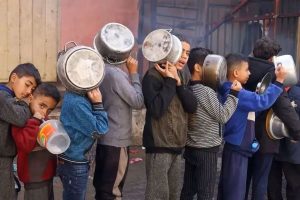 Masyarakat Palestina Rela Minum Air Limbah