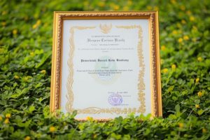 Pemkot Bandung Raih Penghargaan Kesejahteraan Lansia