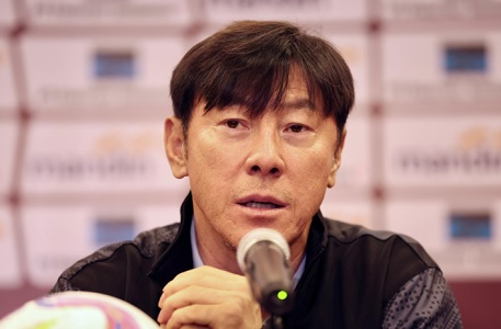 Pelatih Shin Tae-yong