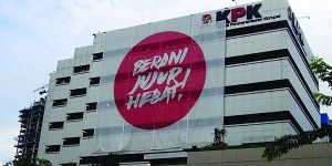 KPK Geledah Kantor Walikota Semarang