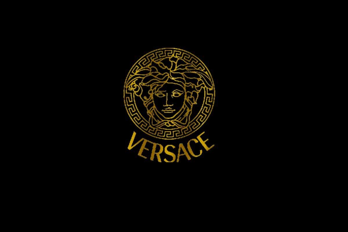 Versace adalah