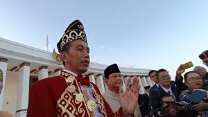 Prabowo Tak Lepas dari Bayang-bayang Jokowi