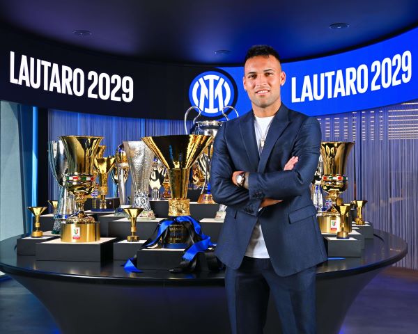 Inter Milan Resmi Umumkan Lautaro Martinez