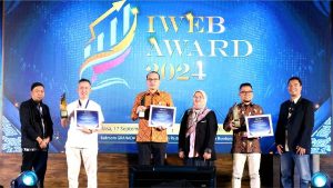 JNE Bandung Raih Penghargaan IWEB 2024