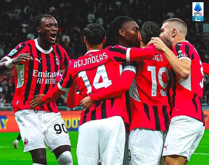 Tijjani Reijnders dan Jay Idzes Bertemu Saat Rossoneri Menang 4-0