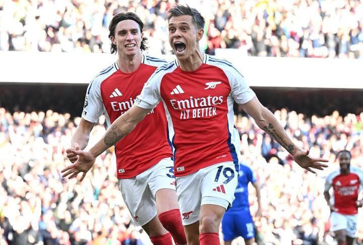 Arsenal Menang Atas Leicester City