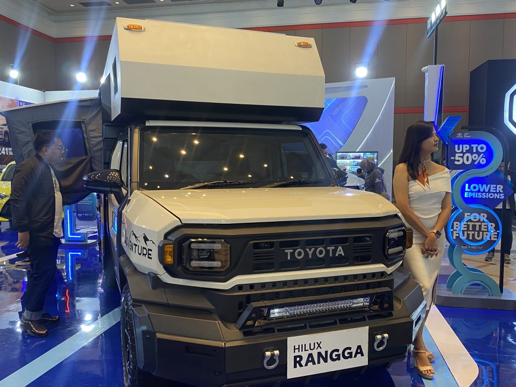 Toyota Tawarkan Hilux Rangga di GIIAS BANDUNG