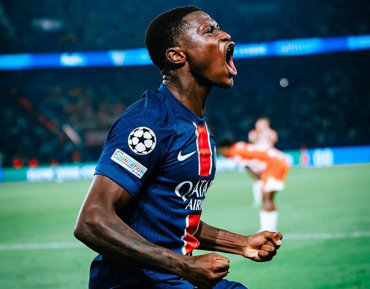 PSG Menang Tipis Atas Girona