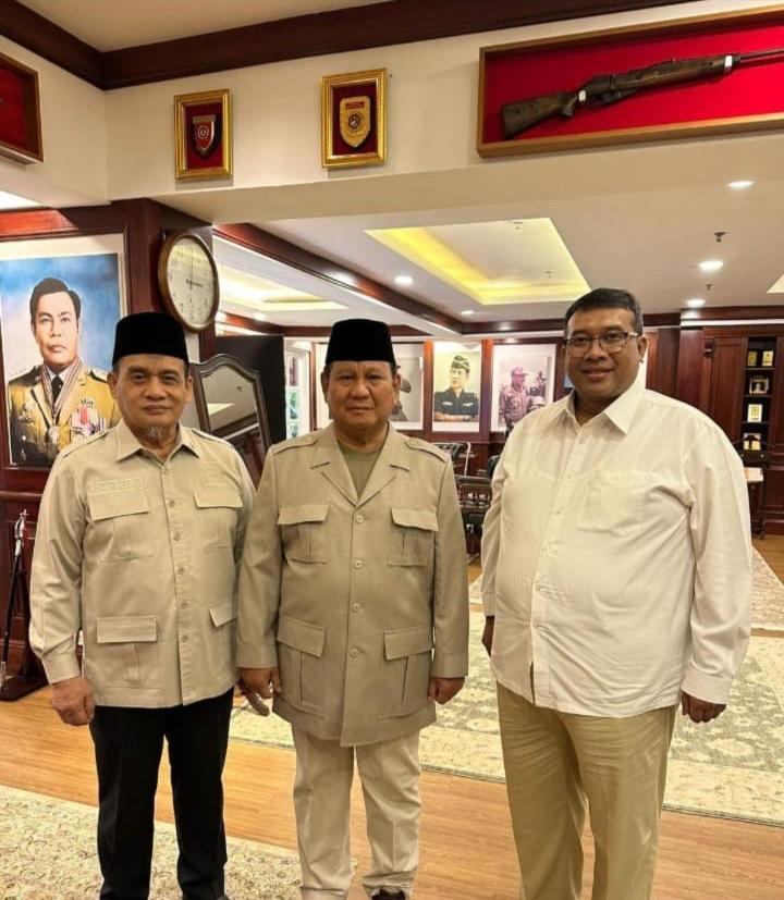 Prabowo Dukung Penuh Romo Syafii